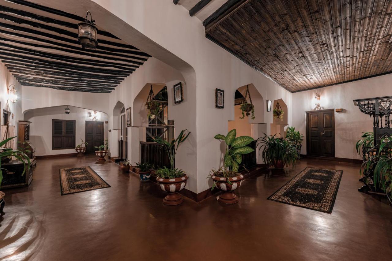 Dhow Palace Hotel Zanzibar Buitenkant foto