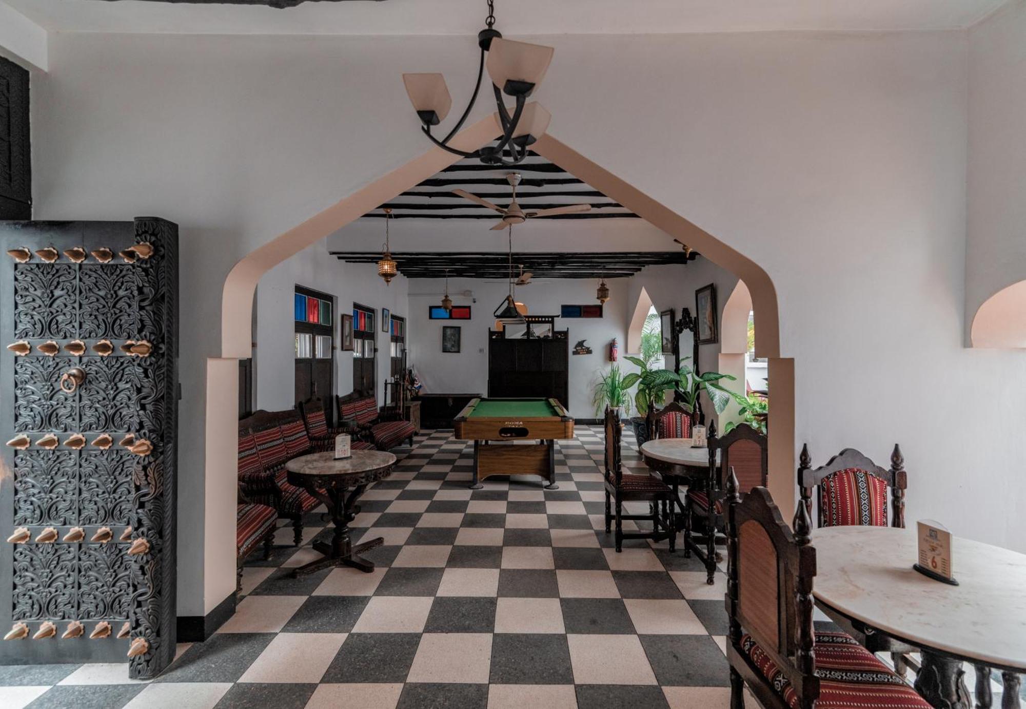 Dhow Palace Hotel Zanzibar Buitenkant foto