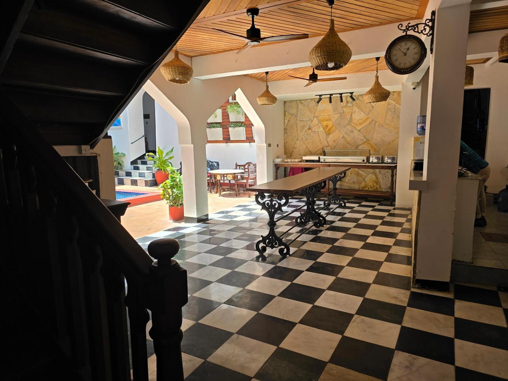 Dhow Palace Hotel Zanzibar Buitenkant foto