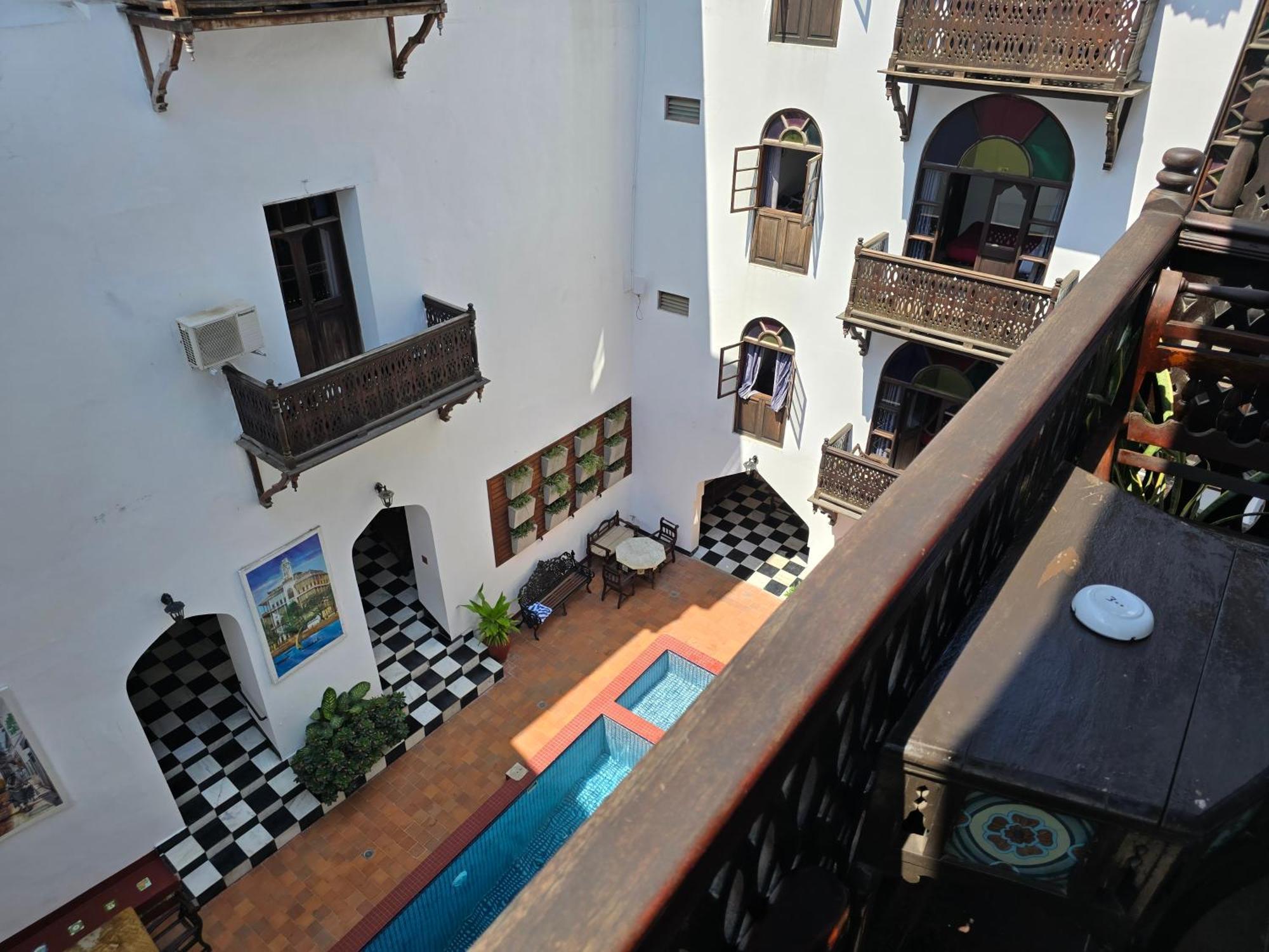 Dhow Palace Hotel Zanzibar Buitenkant foto