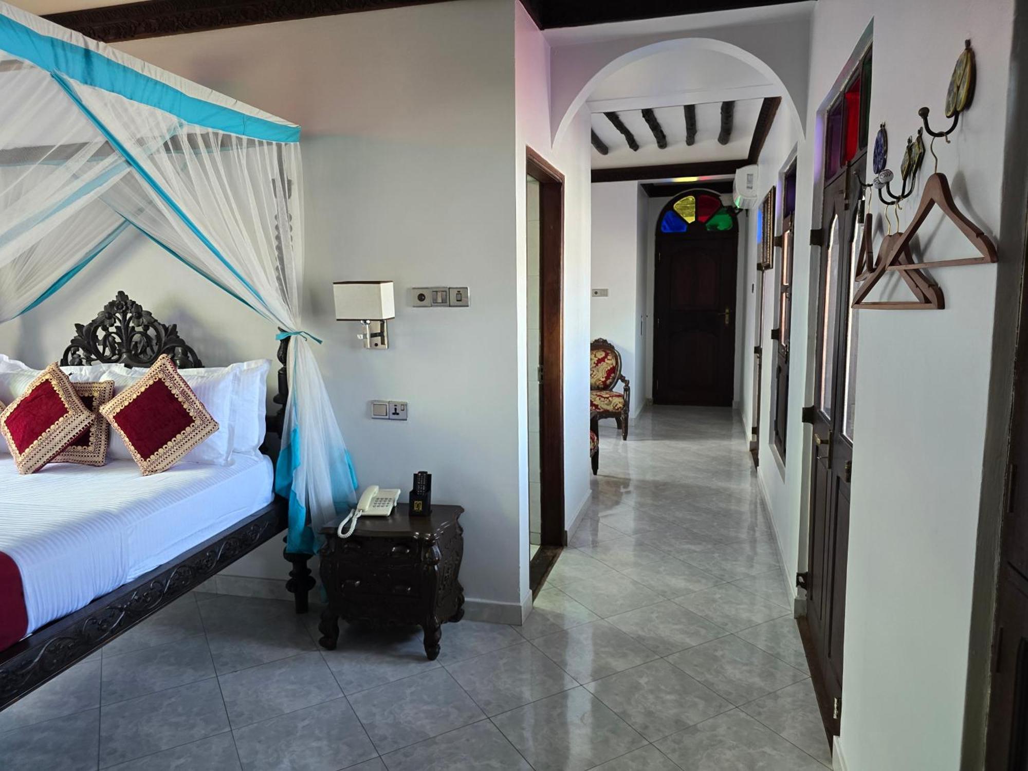 Dhow Palace Hotel Zanzibar Buitenkant foto