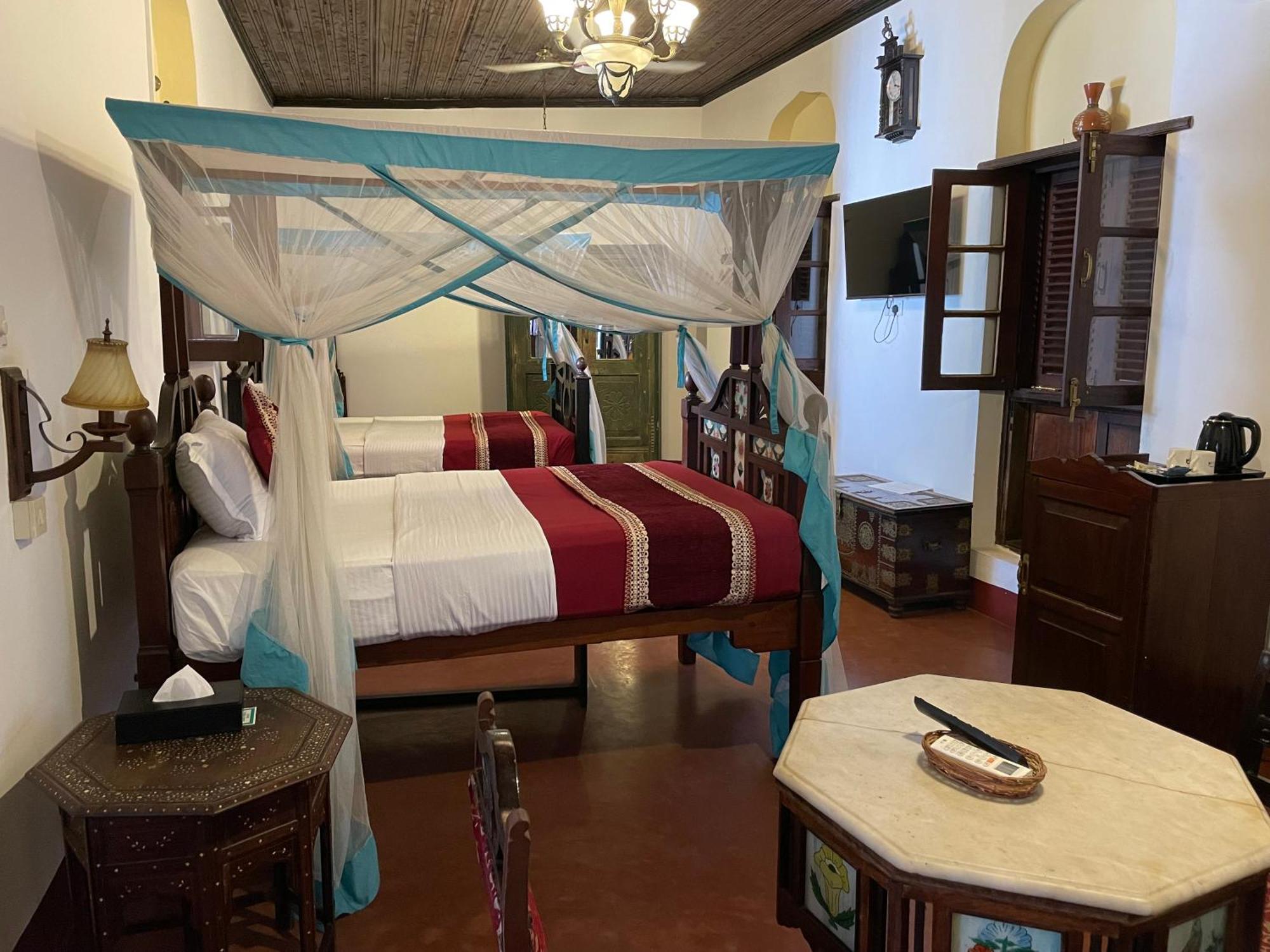 Dhow Palace Hotel Zanzibar Buitenkant foto