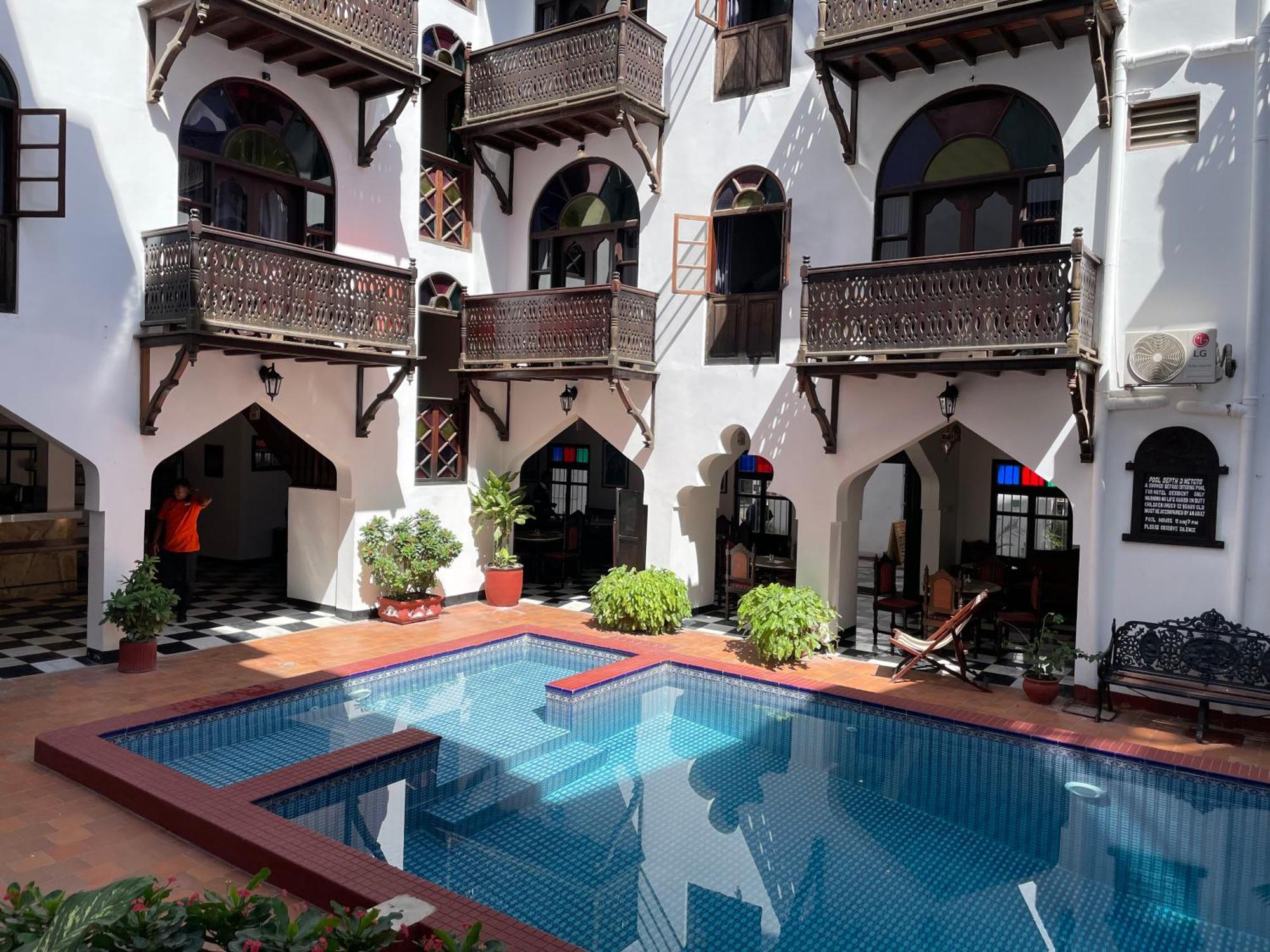 Dhow Palace Hotel Zanzibar Buitenkant foto