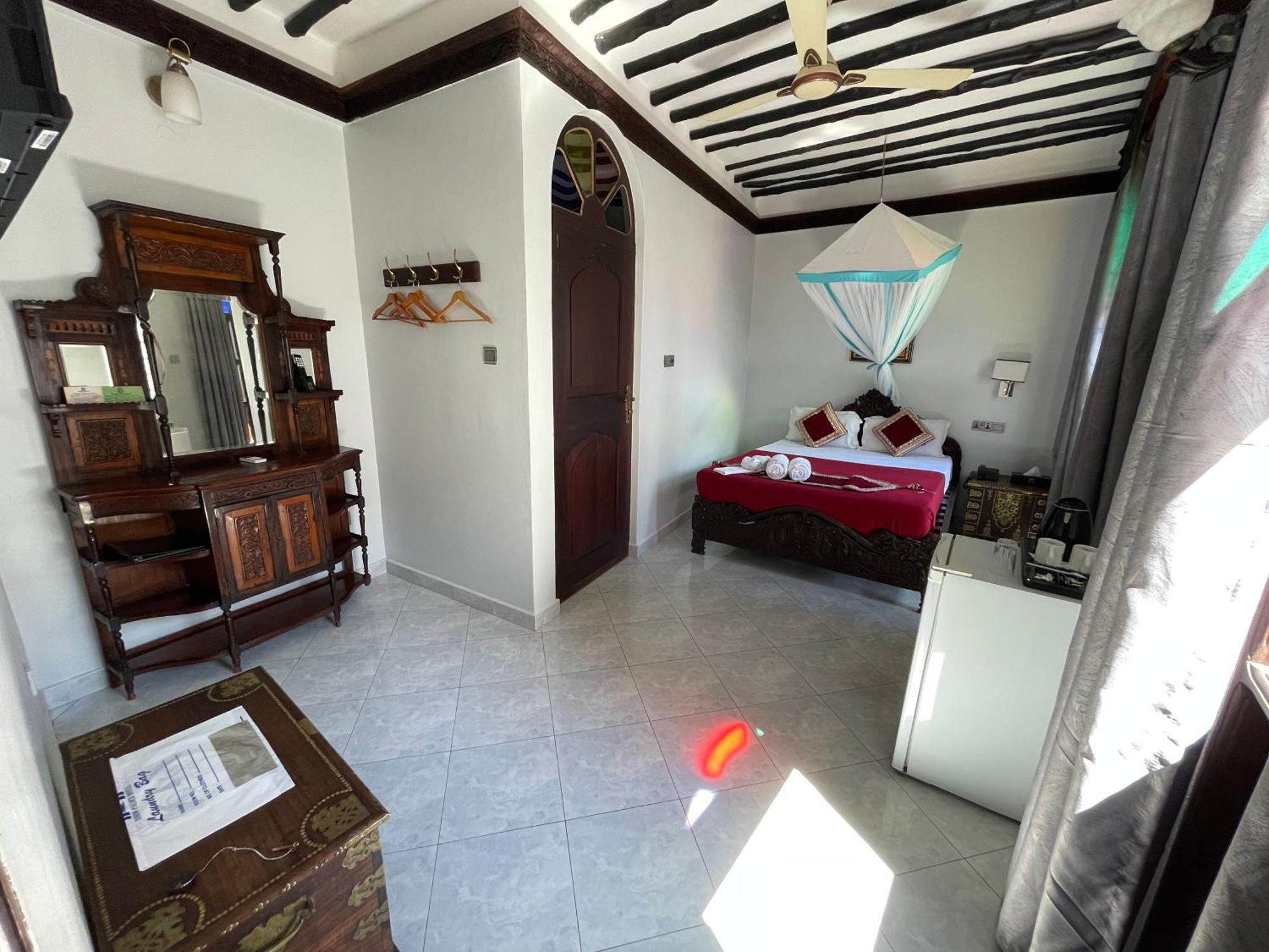 Dhow Palace Hotel Zanzibar Buitenkant foto